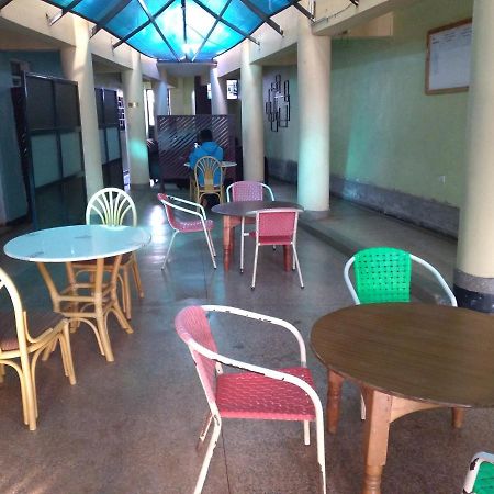 Crown Hotel Kericho 外观 照片